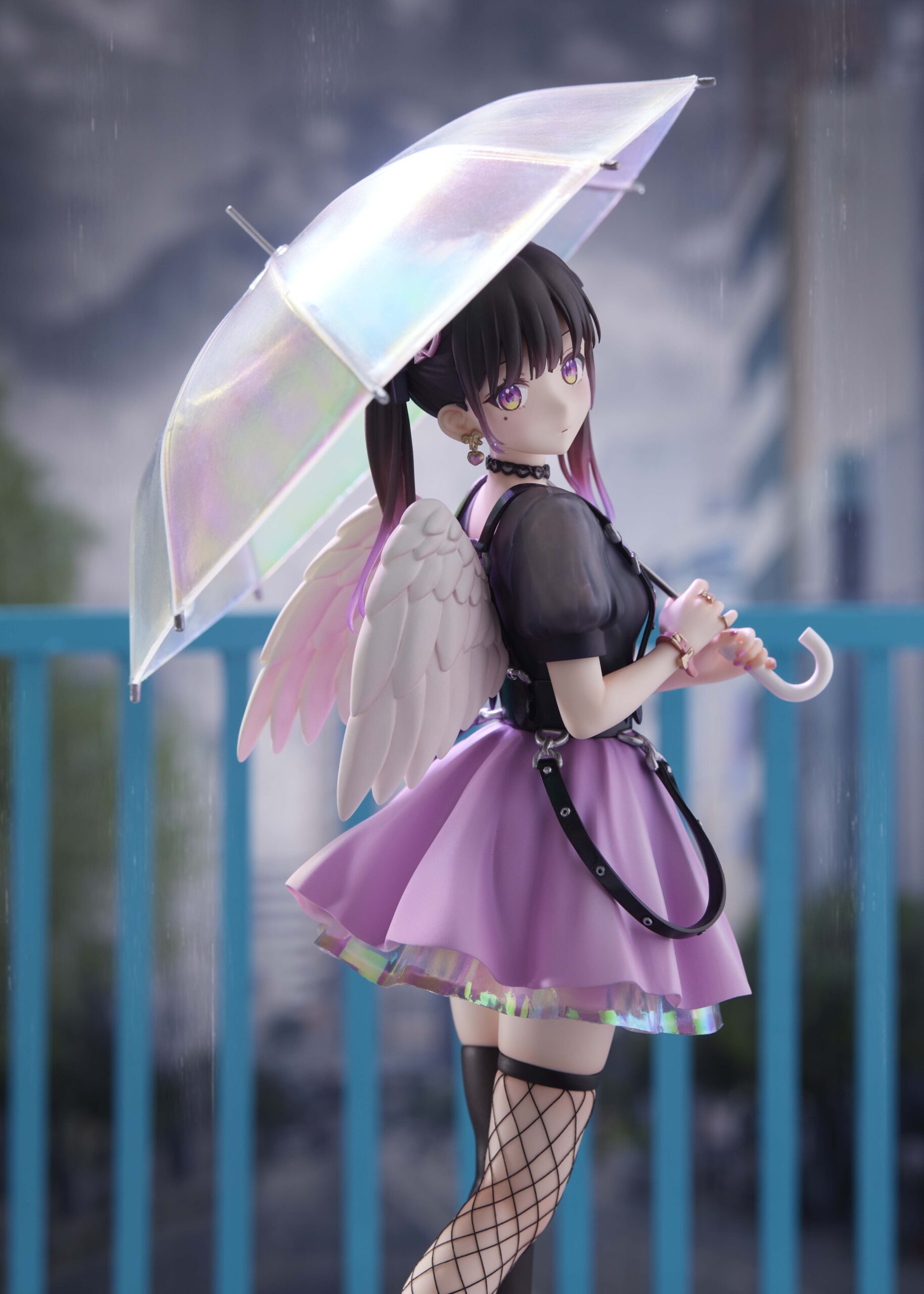 1/7スケールフィギュア 傘をひらいて翼をとじて心羽 - Goldenhead